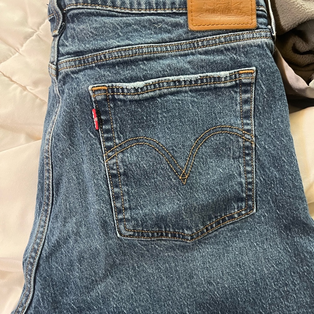 Levi's Wedgie Straight Jeans